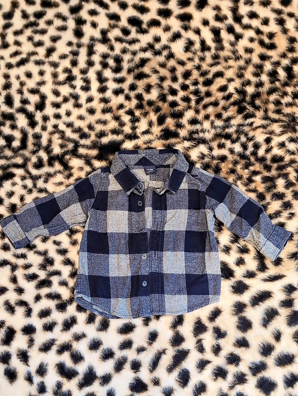 babyGap Plaid Button Down in Blue & White Baby 12-18M